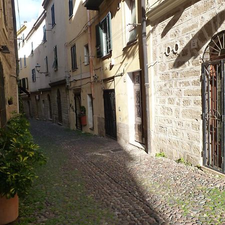 Loft In The Old Town Apartment Alghero Bagian luar foto