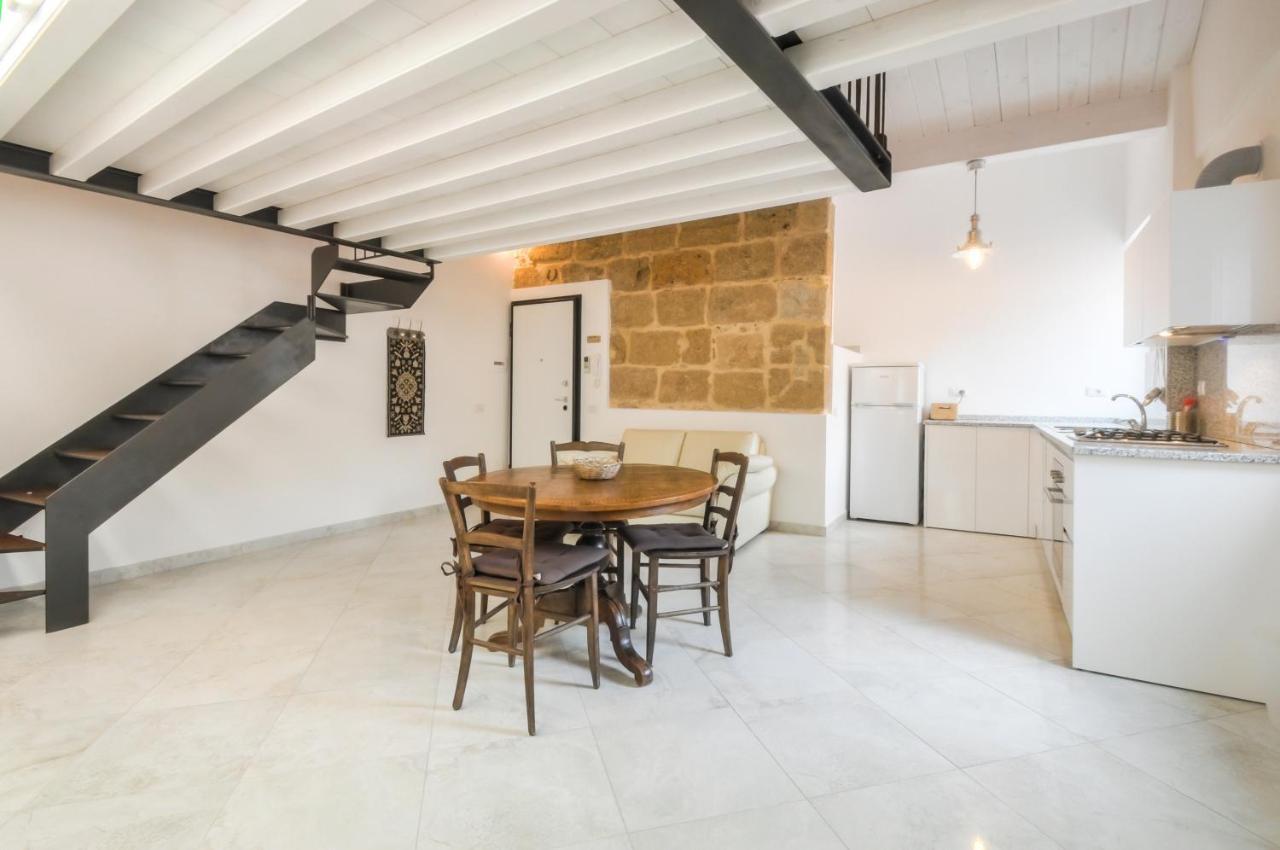 Loft In The Old Town Apartment Alghero Bagian luar foto